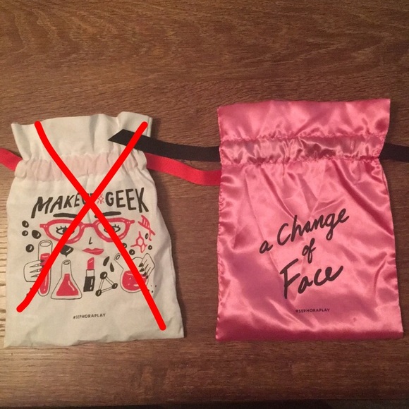 4/$8 Makeup Bag Lot! - Picture 4 of 4